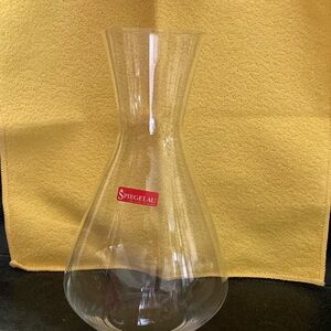 Spiegel Clear Glass Carafe